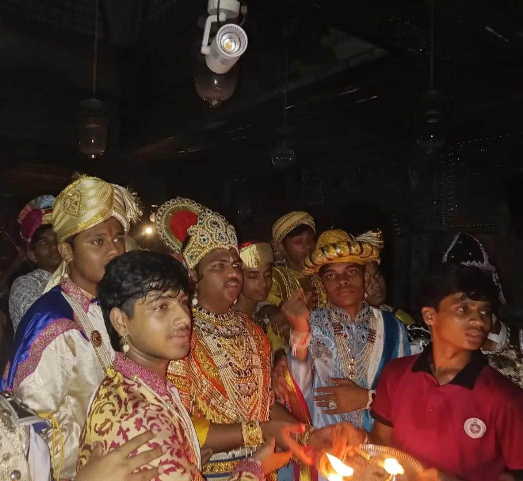Kumarpal Maharaja Aarti ceremony